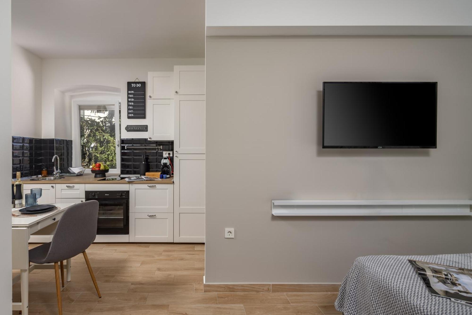 Agostini - Self Check-In Studios - Free Gated Parking On Site Ριέκα Εξωτερικό φωτογραφία
